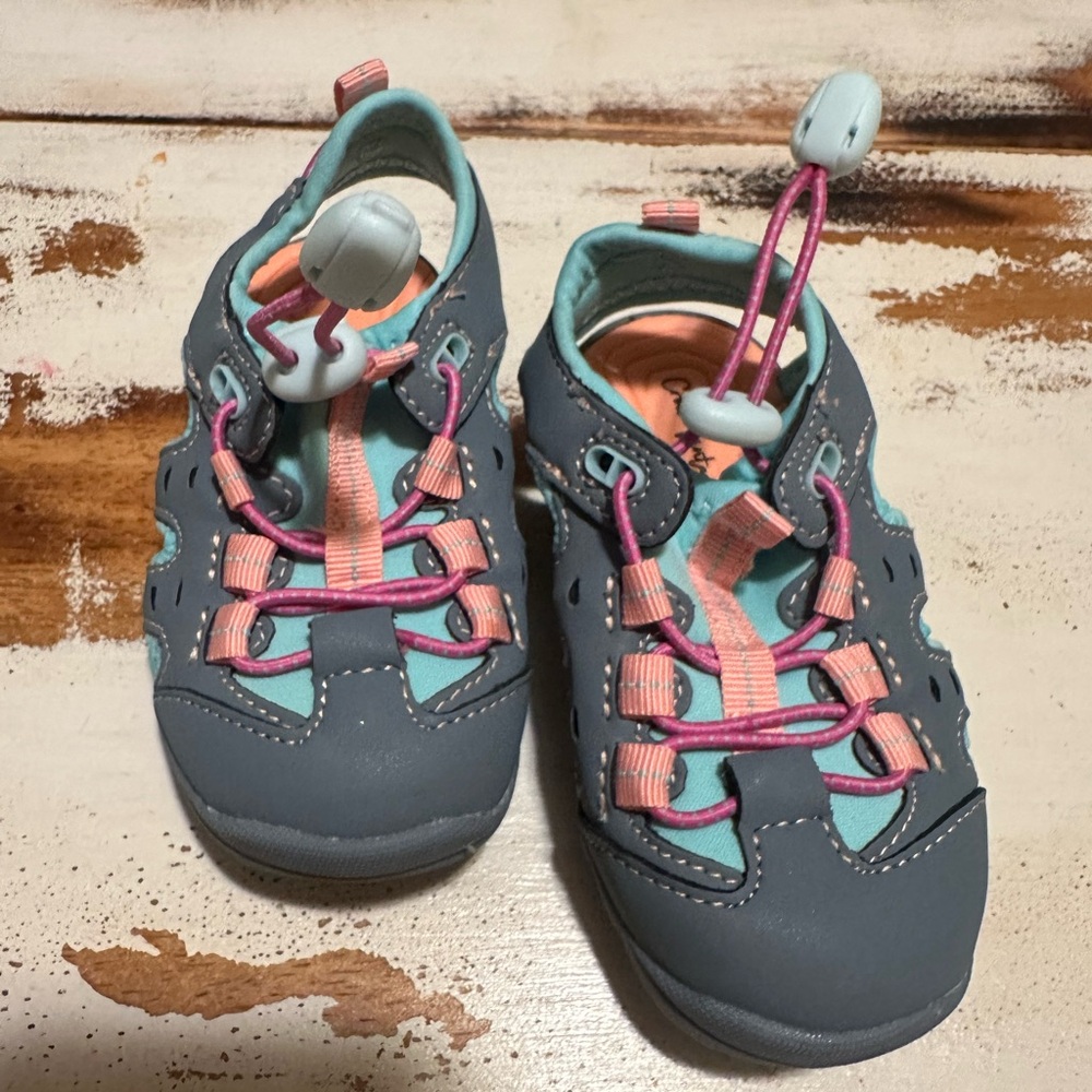 Crown Vintage Kids Sneakers in Gray and Pink